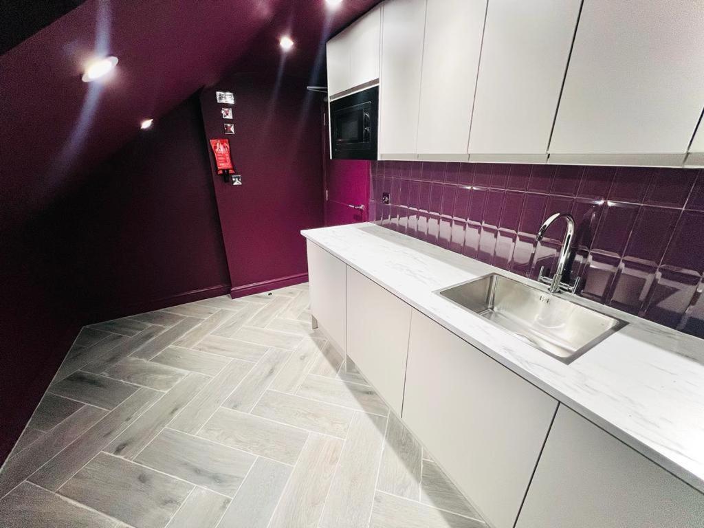 London Crescent House Top Location Ensuites Rooms Great Value 외부 사진