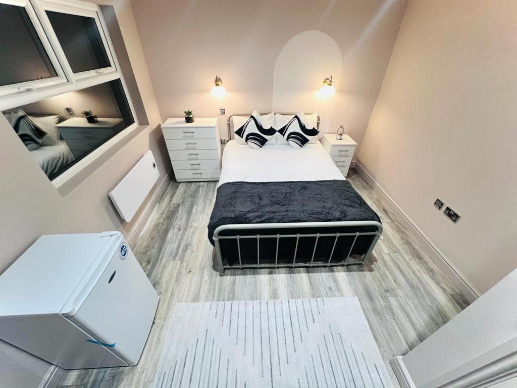 London Crescent House Top Location Ensuites Rooms Great Value 외부 사진