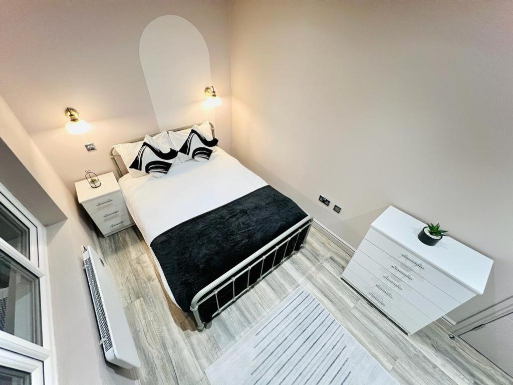 London Crescent House Top Location Ensuites Rooms Great Value 외부 사진