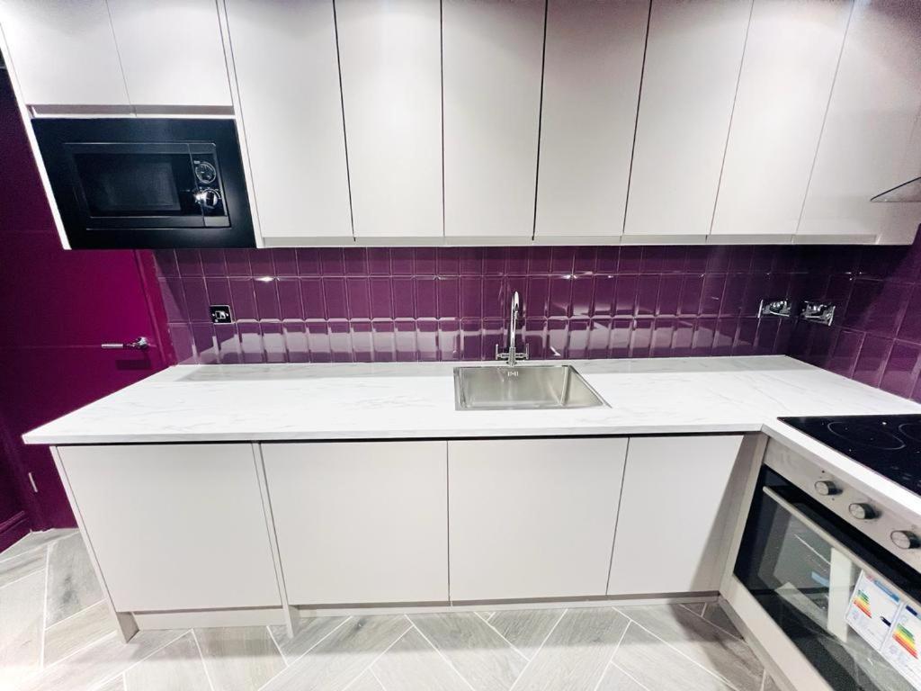 London Crescent House Top Location Ensuites Rooms Great Value 외부 사진