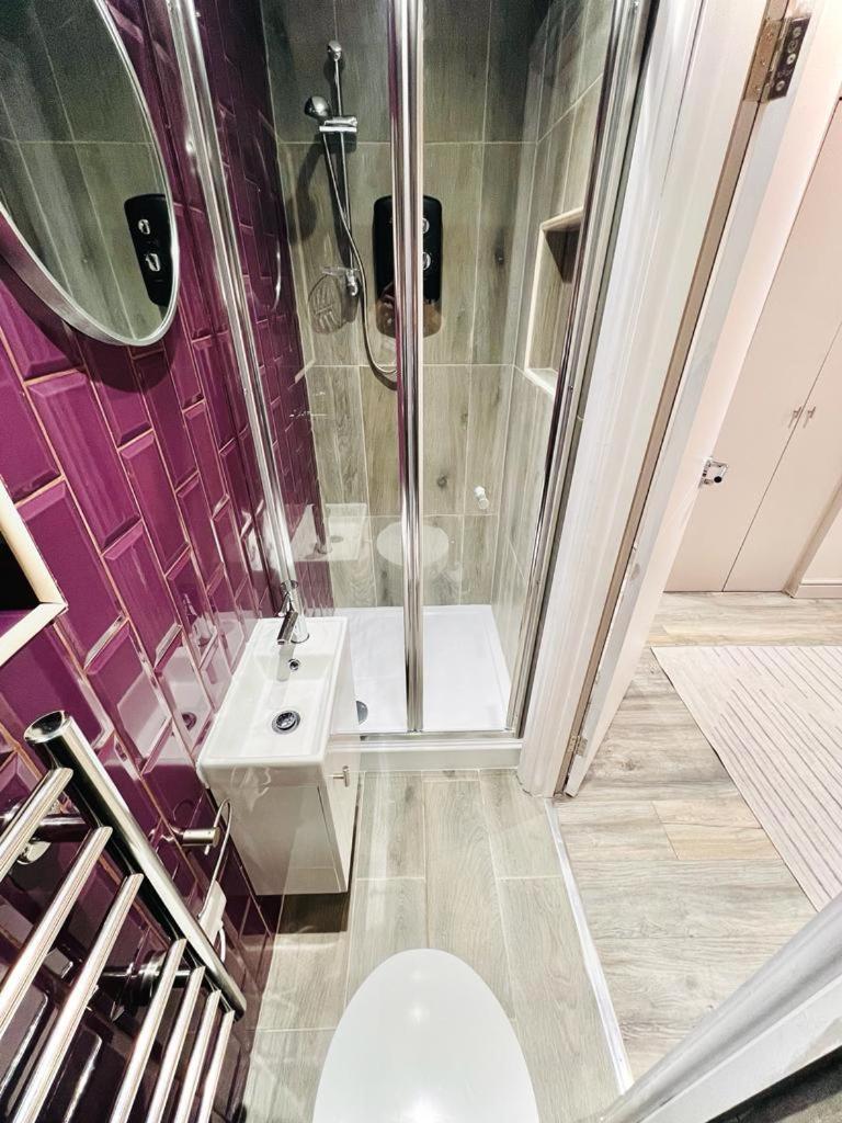 London Crescent House Top Location Ensuites Rooms Great Value 외부 사진