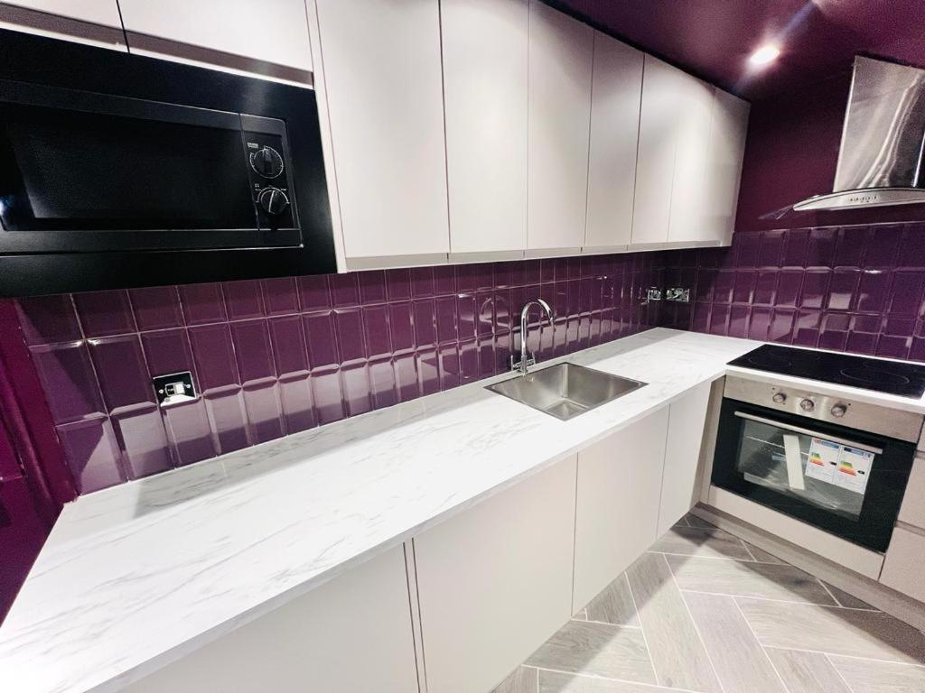 London Crescent House Top Location Ensuites Rooms Great Value 외부 사진
