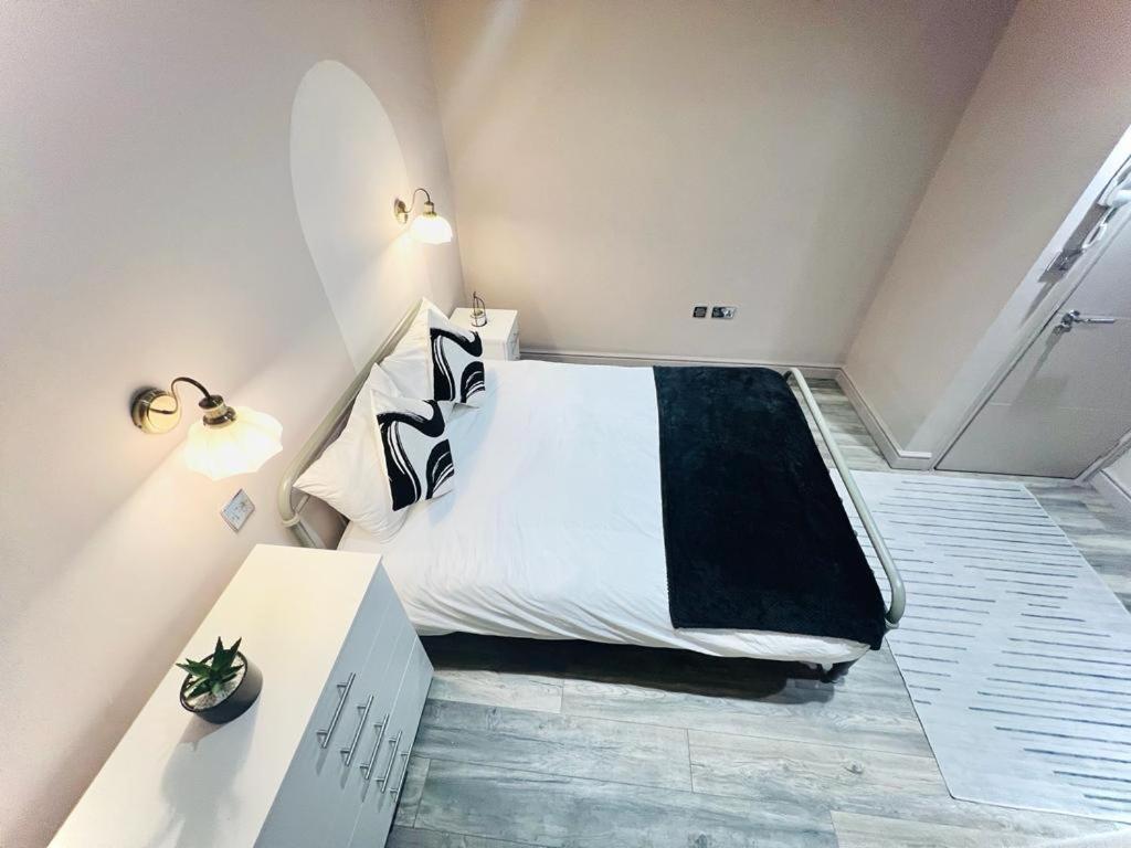 London Crescent House Top Location Ensuites Rooms Great Value 외부 사진