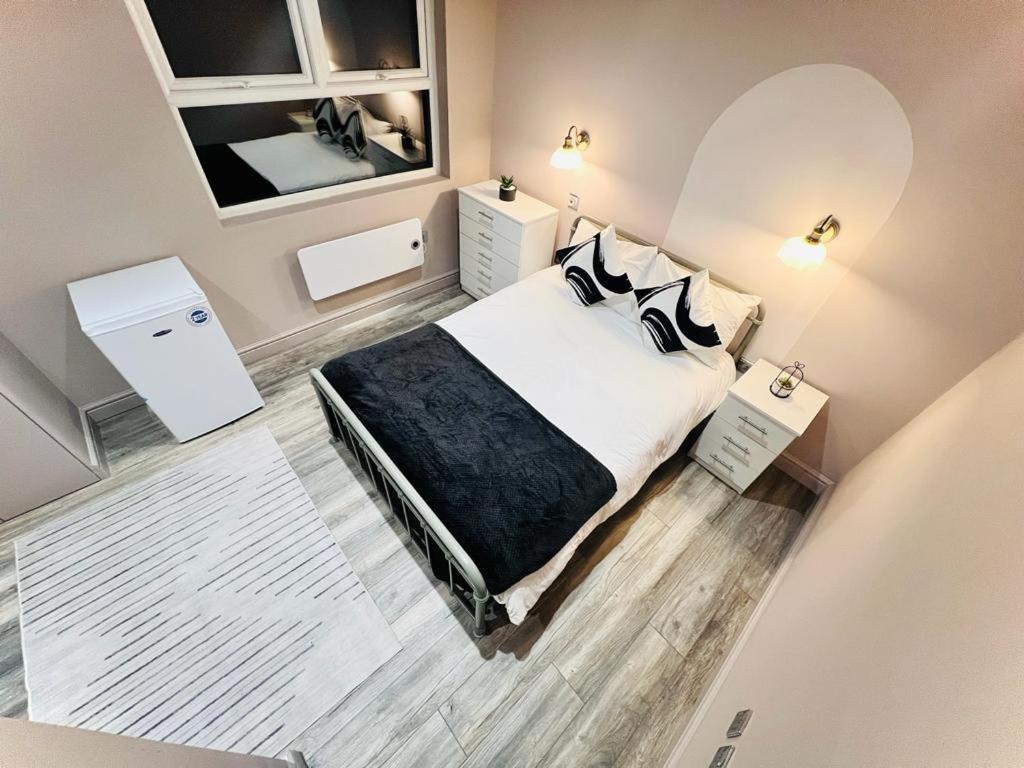 London Crescent House Top Location Ensuites Rooms Great Value 외부 사진