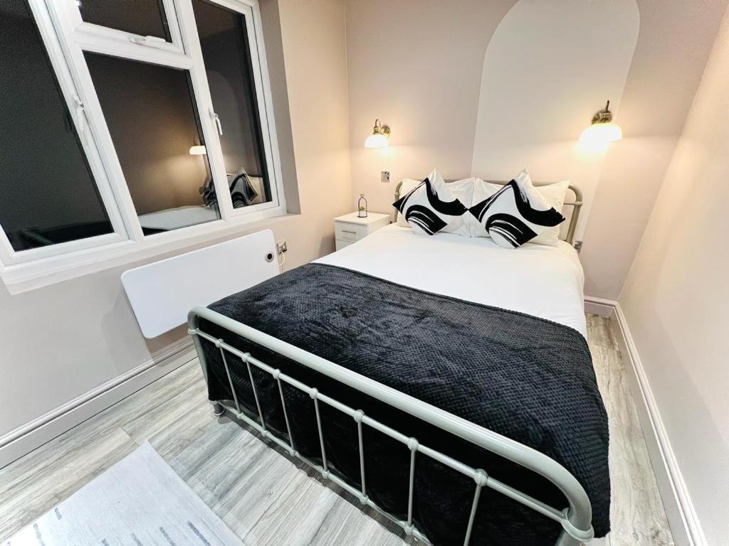 London Crescent House Top Location Ensuites Rooms Great Value 외부 사진