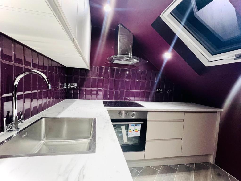 London Crescent House Top Location Ensuites Rooms Great Value 외부 사진